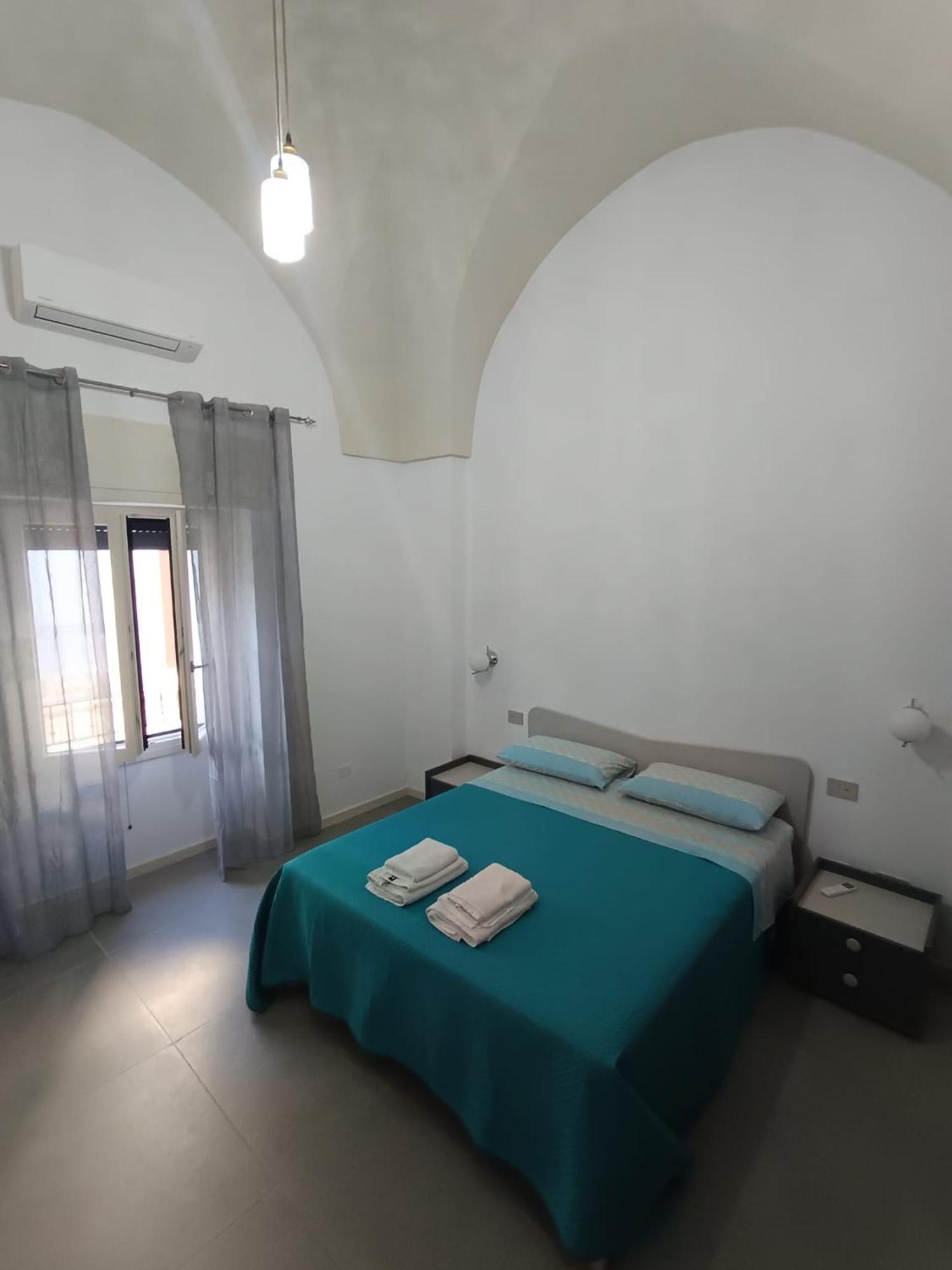 Appartamento Dante Avetrana Exterior photo